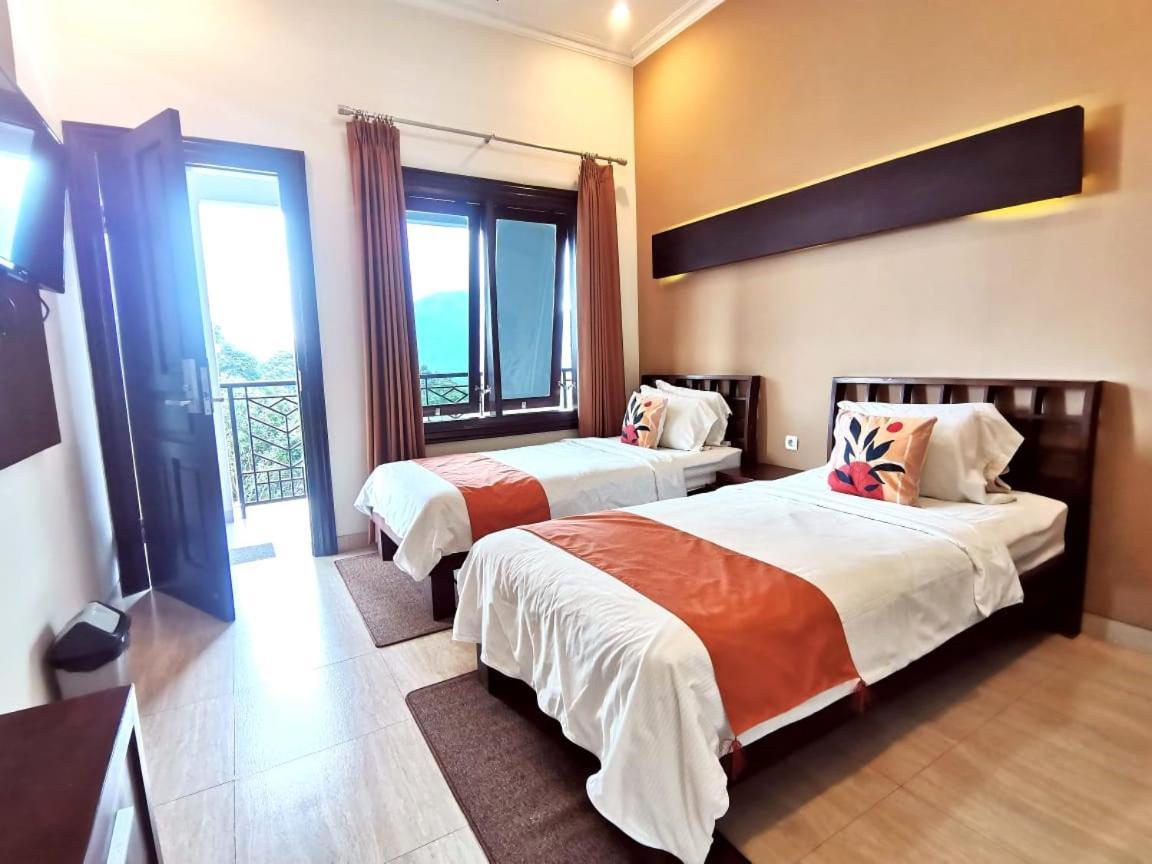 Avila Ketapan Rame Hotel Prigen Exterior foto