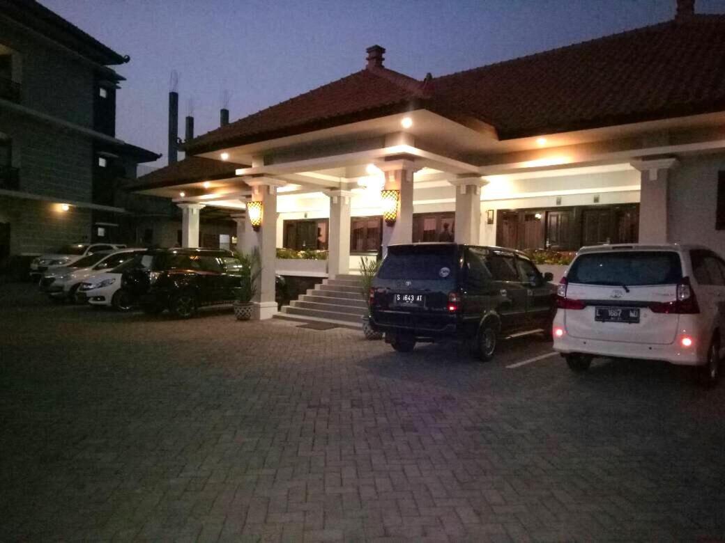 Avila Ketapan Rame Hotel Prigen Exterior foto