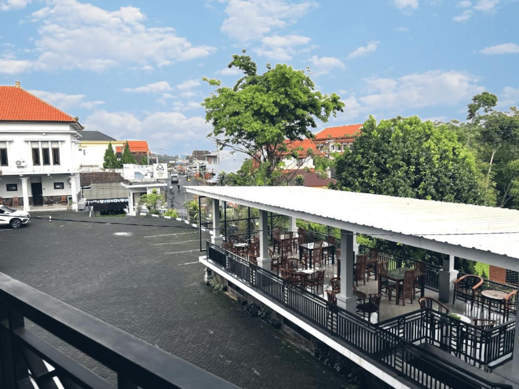Avila Ketapan Rame Hotel Prigen Exterior foto
