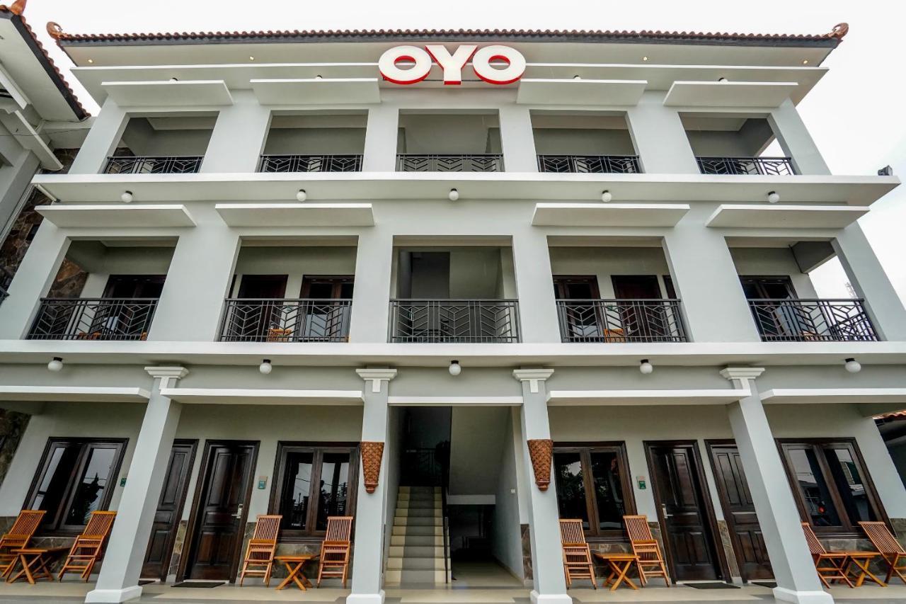 Avila Ketapan Rame Hotel Prigen Exterior foto