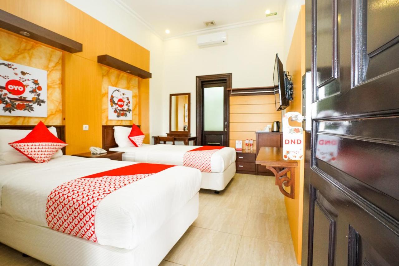 Avila Ketapan Rame Hotel Prigen Exterior foto